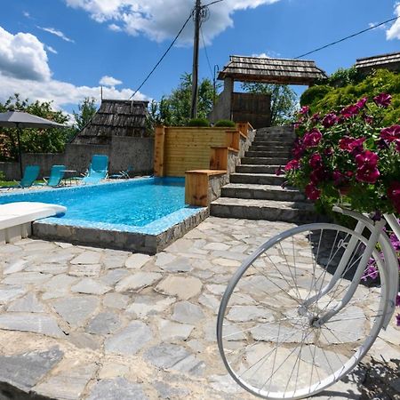 Apartmán Neva Sobe Sa Pogledom Na Planine Mokra Gora Exteriér fotografie