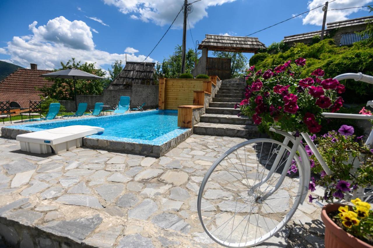 Apartmán Neva Sobe Sa Pogledom Na Planine Mokra Gora Exteriér fotografie
